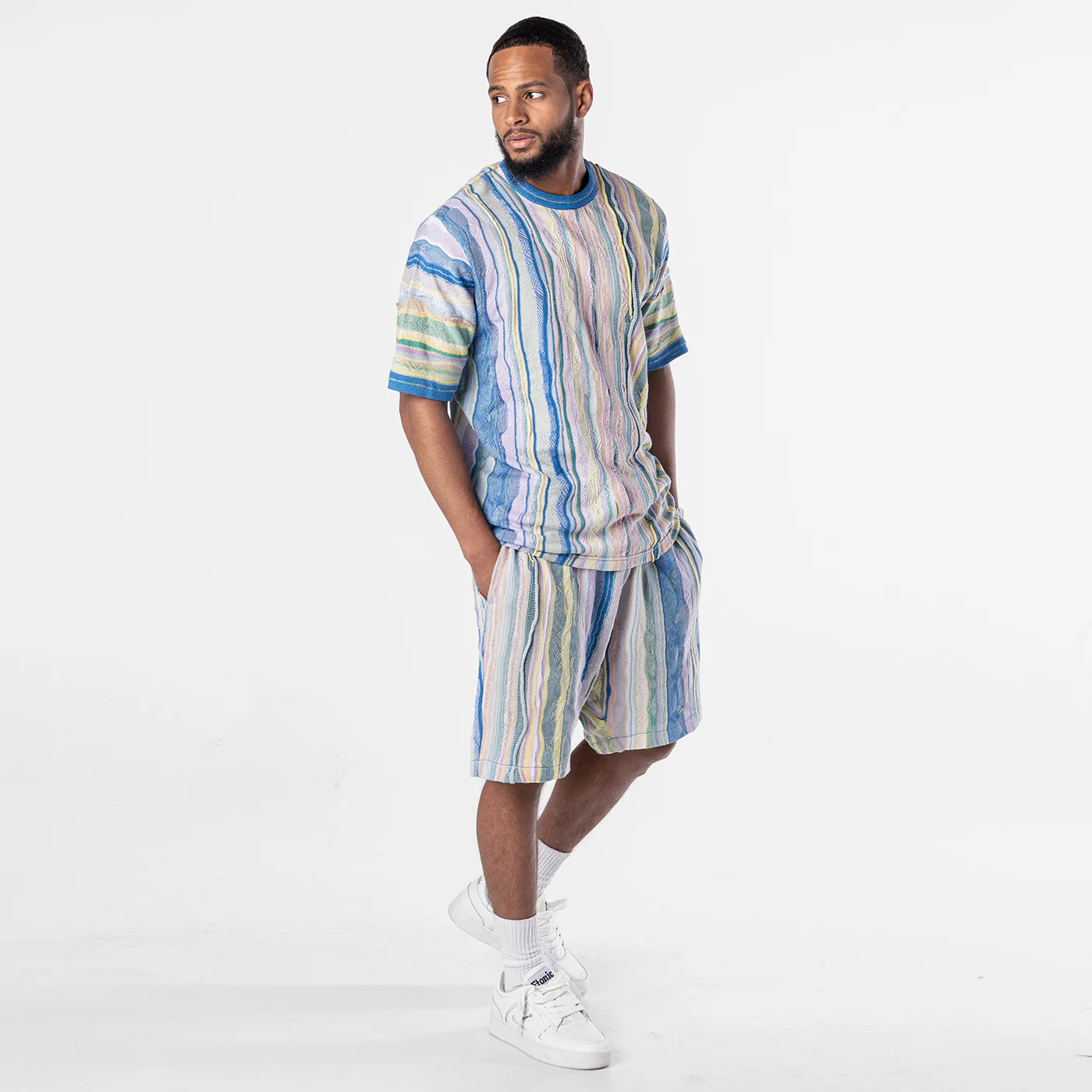 New- COOGI Light Weight Sweater Knit Tee in Pink and Blue - Image 7
